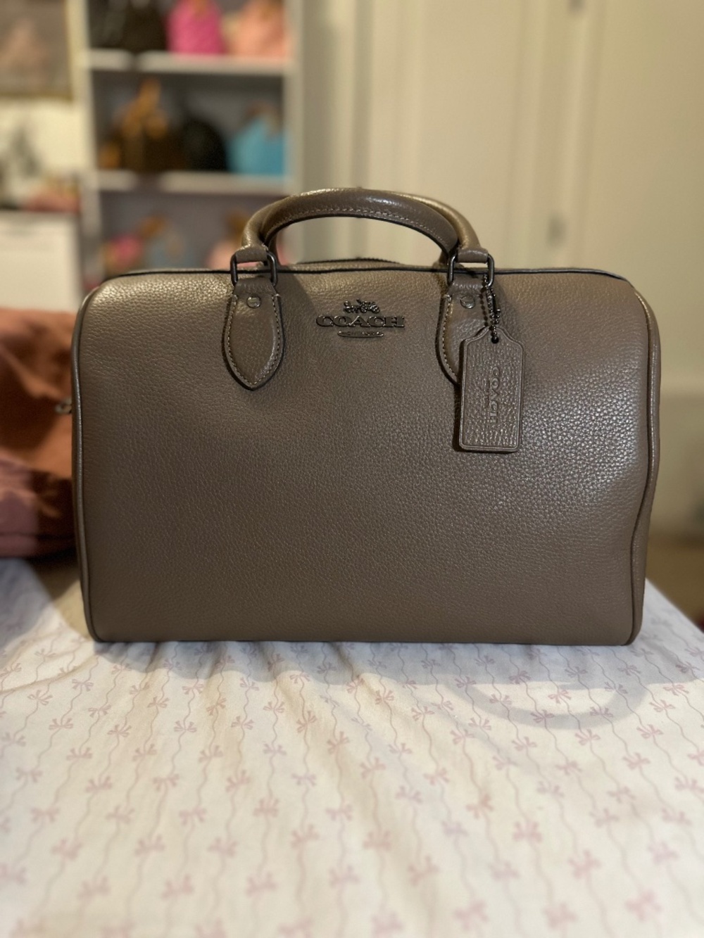 Coach Large Rowan in Dark Stone.